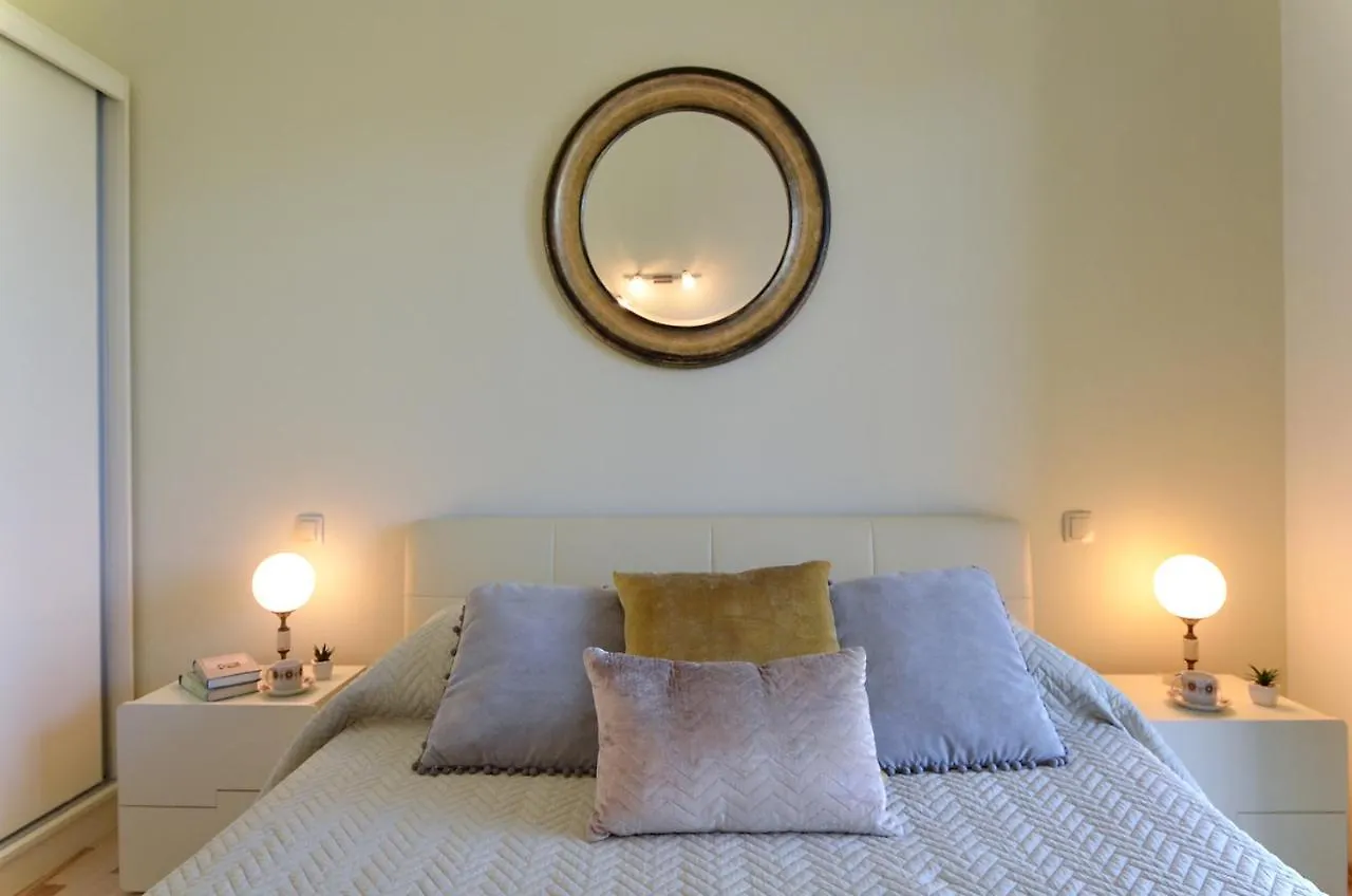 Mar Deluxe Apartments Trogir