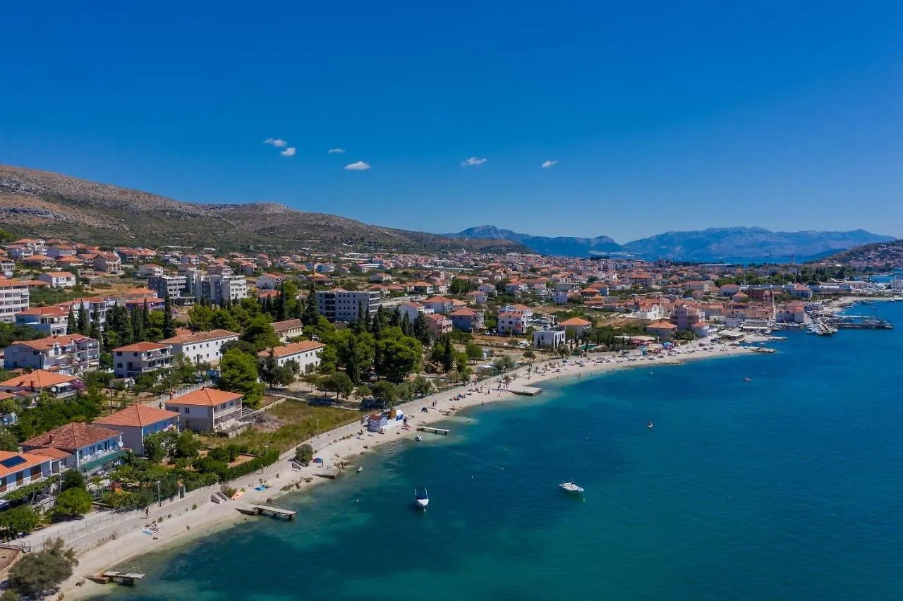 Mar Deluxe Apartments Trogir